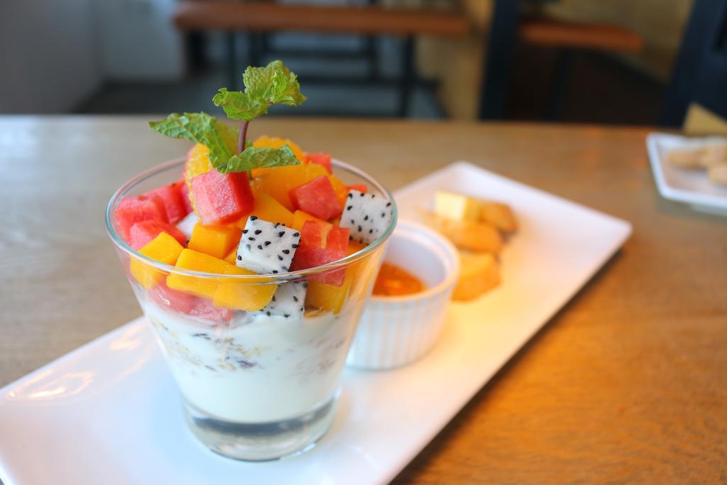 Tama Hotel Phnom Penh Tower Екстериор снимка